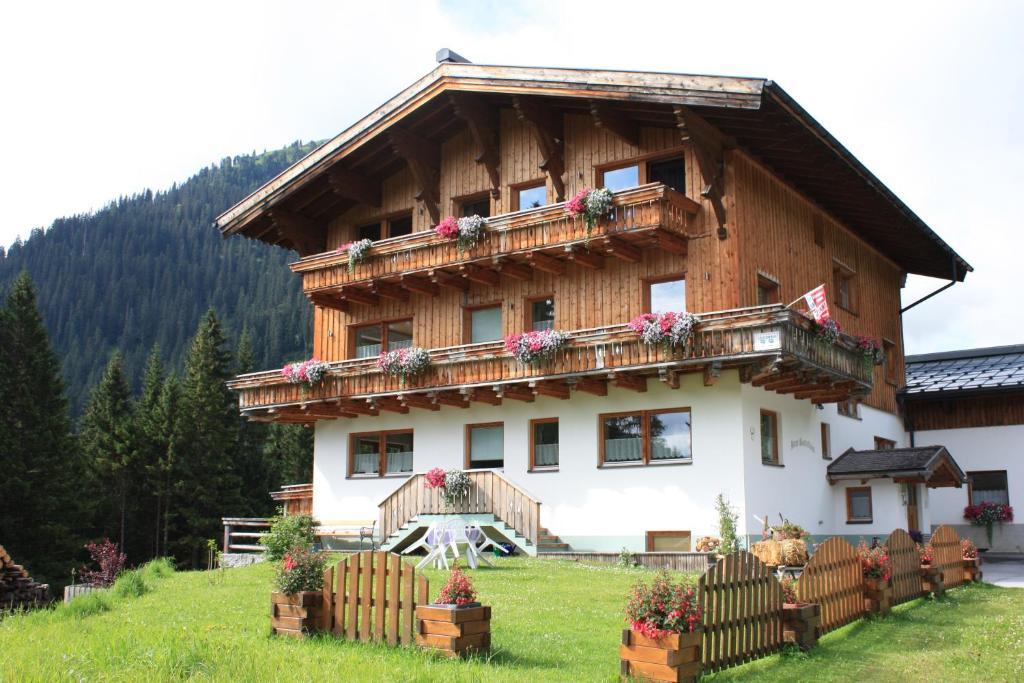 Pension Sattelkopf Sankt Anton am Arlberg Exterior photo